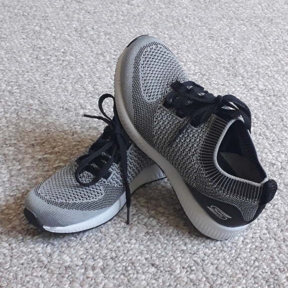 Skechers Shoes - New Skechers Ladies Active Shoes.